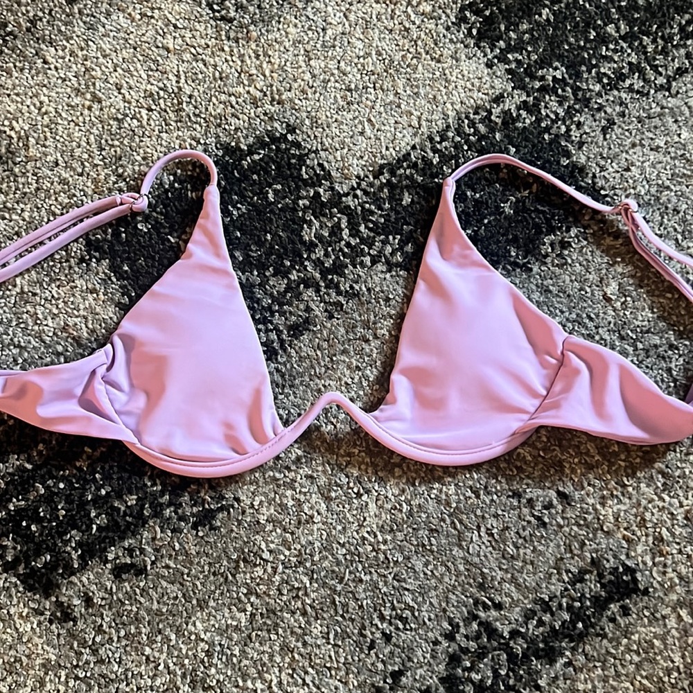 Lilac purple bikini top